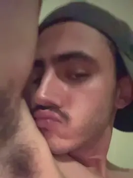 Cam4 Private Sex Chat of leozinhoo0