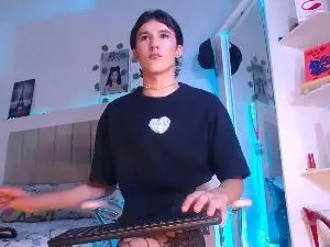 Cam4 Live Porn of jullian_ricci