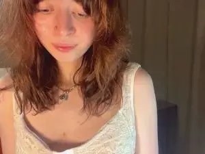 Cam4 Nude Webcam of ElviaLarabel