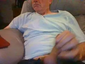 Cam4 Live Porn of dave6919
