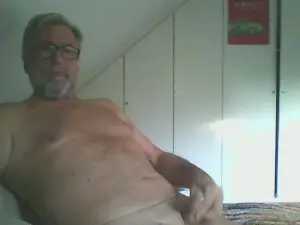 Cam4 Private Sex Chat of blueskysslave
