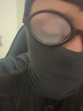 Cam4 Live Sex of Quiqui28
