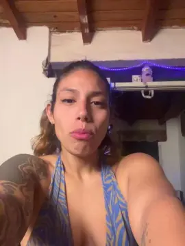 Cam4 Live Porn of JulietaBass