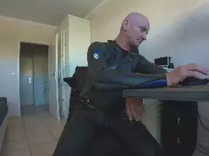 Cam4 Live Sex of sau_rubber