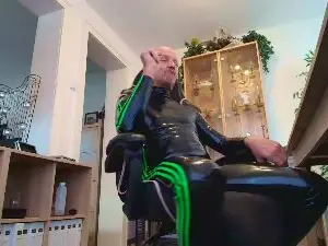 Cam4 Sex Chat of sau_rubber