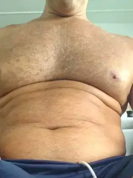 Cam4 Live Sex of Yogaman00