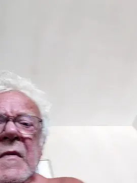 Cam4 Live Porn of oldviceman
