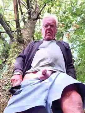 Cam4 Live Porn of oldviceman