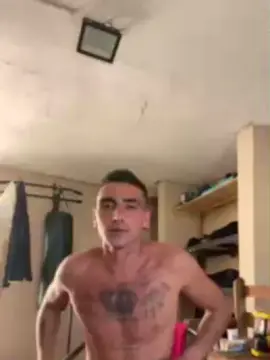Cam4 Live Porn of ferreralbertca1