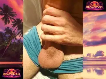 Cam4 Adult Webcam of Beachman01