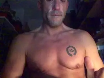 Cam4 Adult Webcam of Xisco8_2