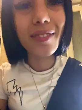 Cam4 Live Sex of Chulita22