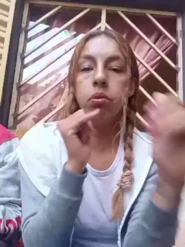 Cam4 Live Sex Cam of Curvasdefuego