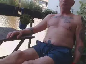 Cam4 Sex Chat of kinkyguy07