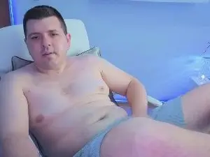 Cam4 Free Live Porn of Basy8