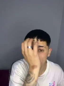 Cam4 Live Sex of Thomikaty98