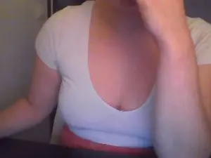 Cam4 Watch Live Sex Cams of 69diorHot