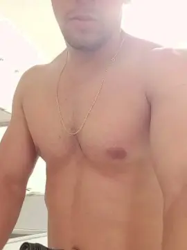 Cam4 Live Sex Cam of andresperez_1