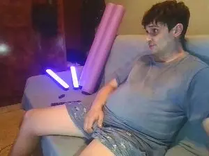 Cam4 Watch Live Sex Cams of GlooboohhxxxD