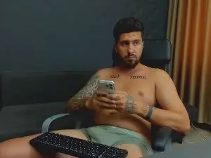 Cam4 Best Webcam of LoganStroud