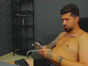 Cam4 Best live sex cam show of LoganStroud