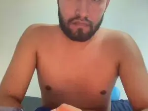 Cam4 Free Live Porn of bullcito