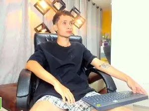 Cam4 Best live sex cam show of LucassSmithh