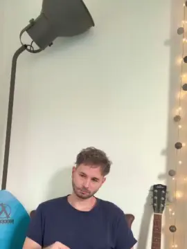 Cam4 Live Sex Cam of JOEY2604