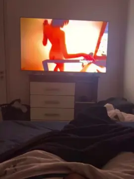 Cam4 Sex Chat of Tom18_hott