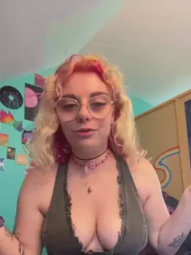 Cam4 Watch Live Sex Cams of Emy_2002