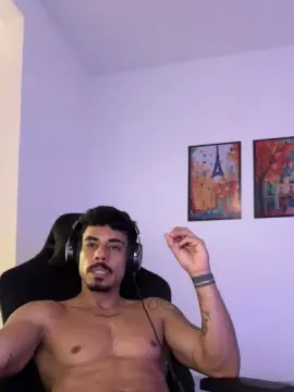 Cam4 Live Sex Cam of Luky