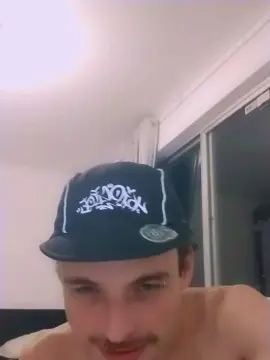 Cam4 Sex Cam of Victoronly22
