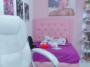 Cam4 Sex Chat of zoe_cortezz