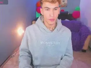 Cam4 Watch Live Sex Cams of Latin_boysxx