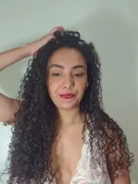 Cam4 Sex Cam of Luna1611