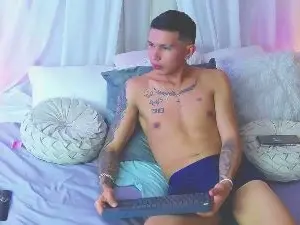 Cam4 Best Webcam of Skook_Gray