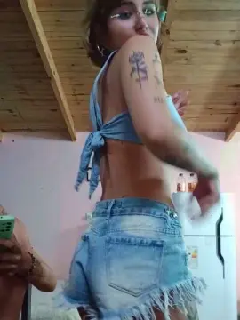 Cam4 Live Sex of redhot24