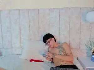 Cam4 Sex Cam of diana_santy