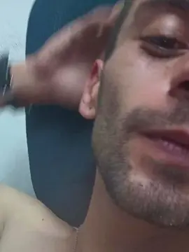 Cam4 Sex Cam of cesarhenriquea5