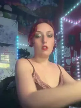 Cam4 Best Webcam of Red_Raven18