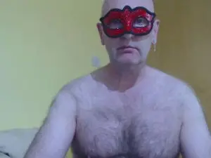 Cam4 Live Porn of hairyape1