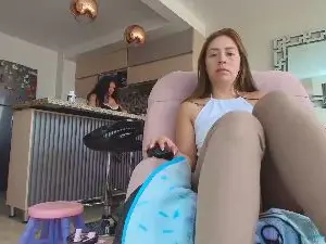 Cam4 Free Live Porn of Squirt_Fountain