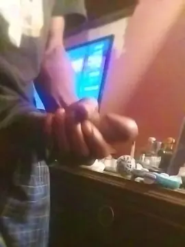 Cam4 Free Live Porn of BossDiik