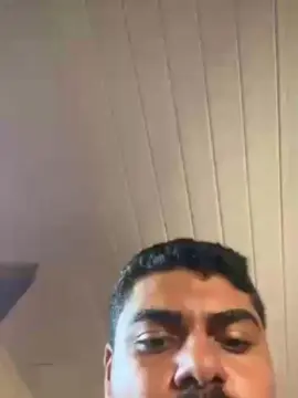 Cam4 Nude Webcam of luxuryjared