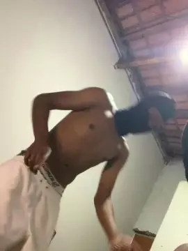 Cam4 Free Porn Cam of Davizeira