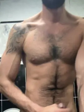 Cam4 Private Sex Chat of Xxxguyunderyou