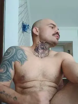 Cam4 Free Live Porn of Apollo700