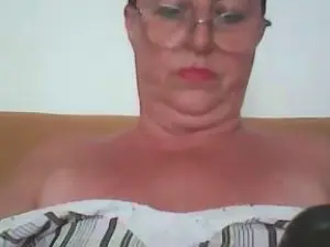 Cam4 Free Live Porn of hotangelt