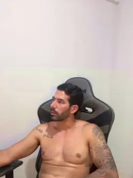 Cam4 Live Porn of Saradoalto23