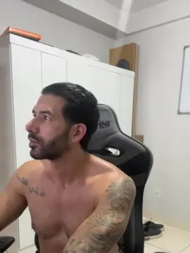Cam4 Live Sex Cam of Saradoalto23